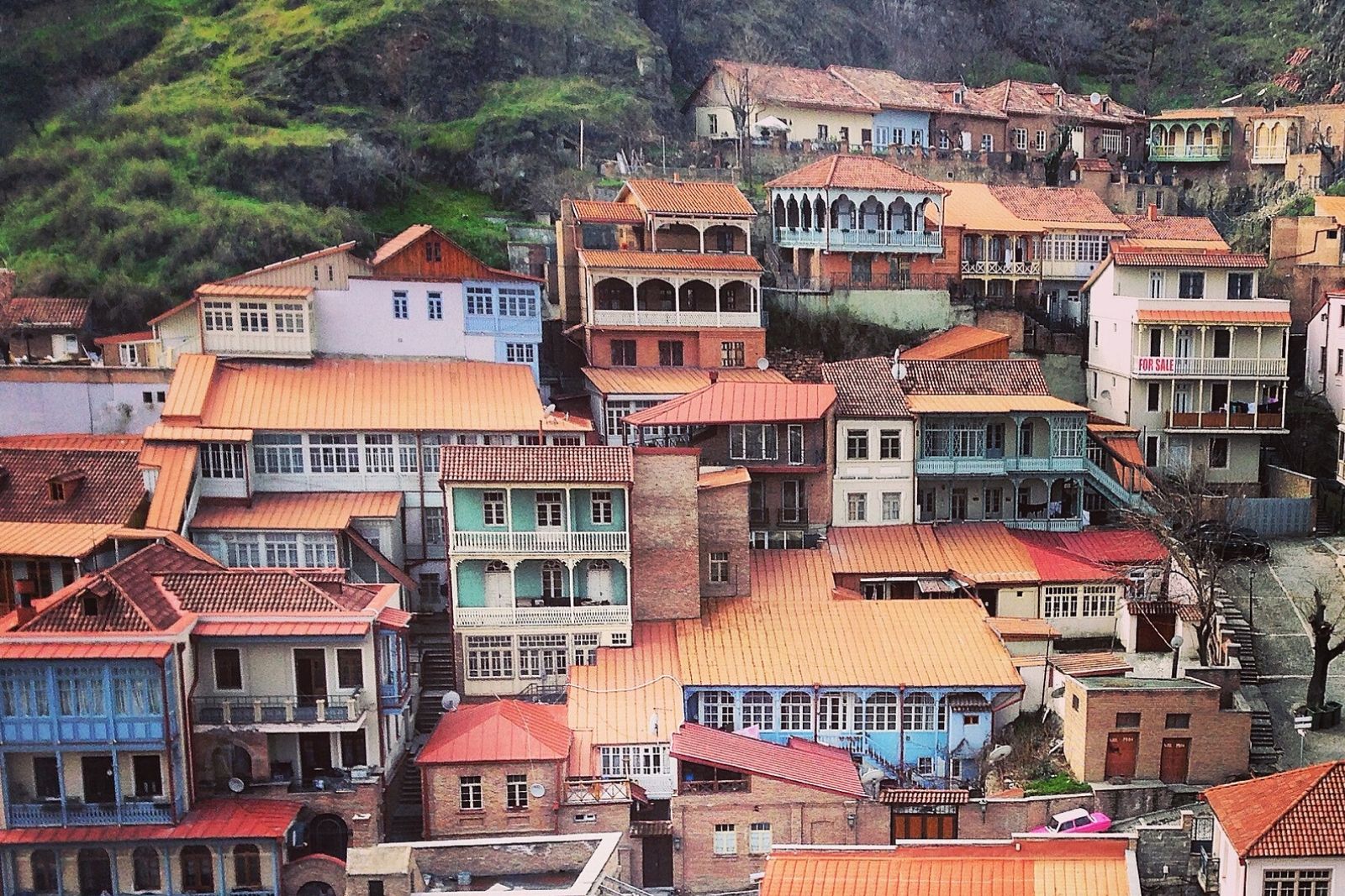How to Travel from Yerevan to Tbilisi